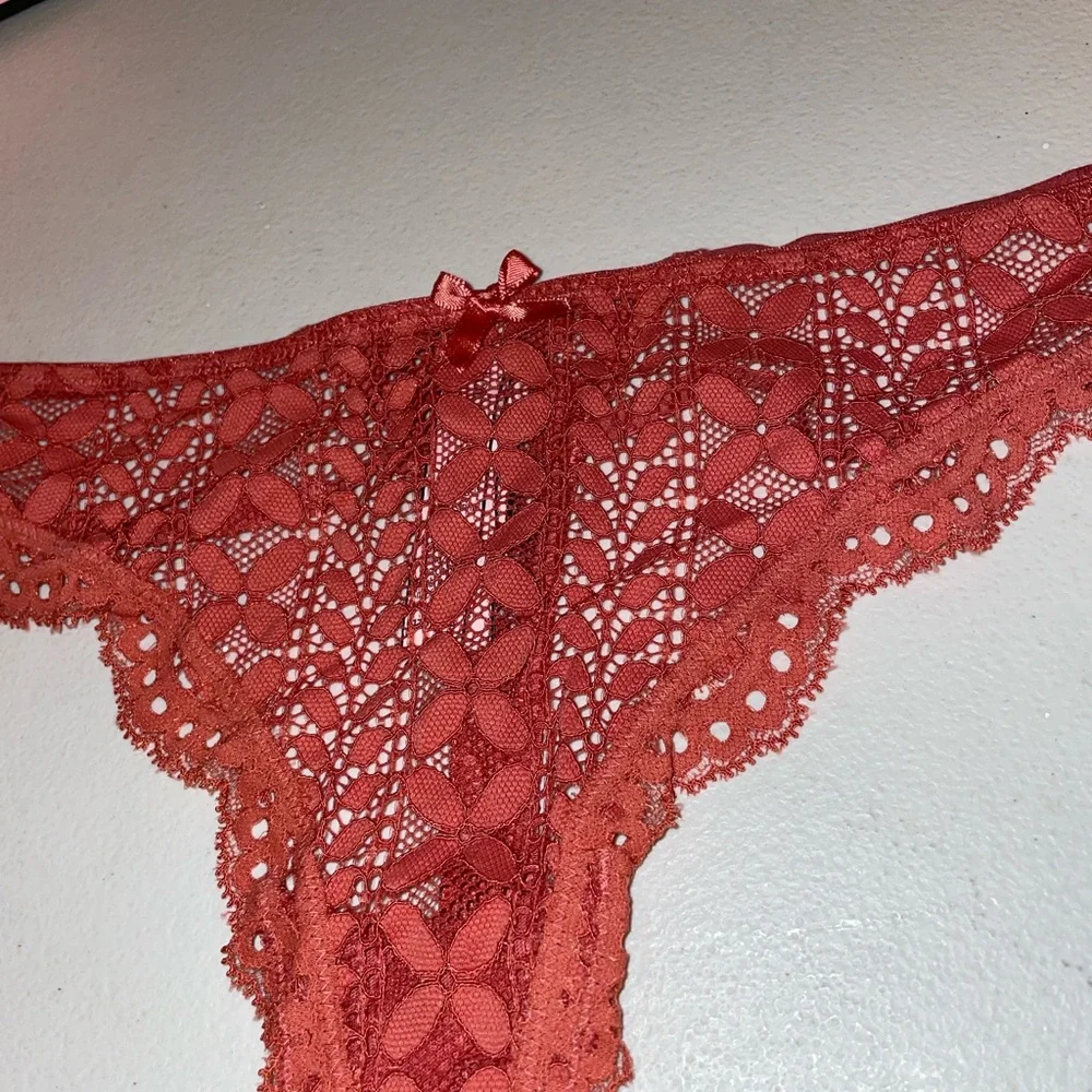 Victoria's Secret Dream Angels Lace Thong Rust Lace Panties 🆕 🪽🪽 VS Panty - Picture 6 of 10